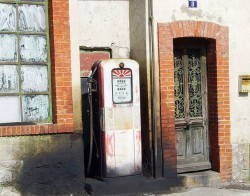 Ecosurvey old gas station France